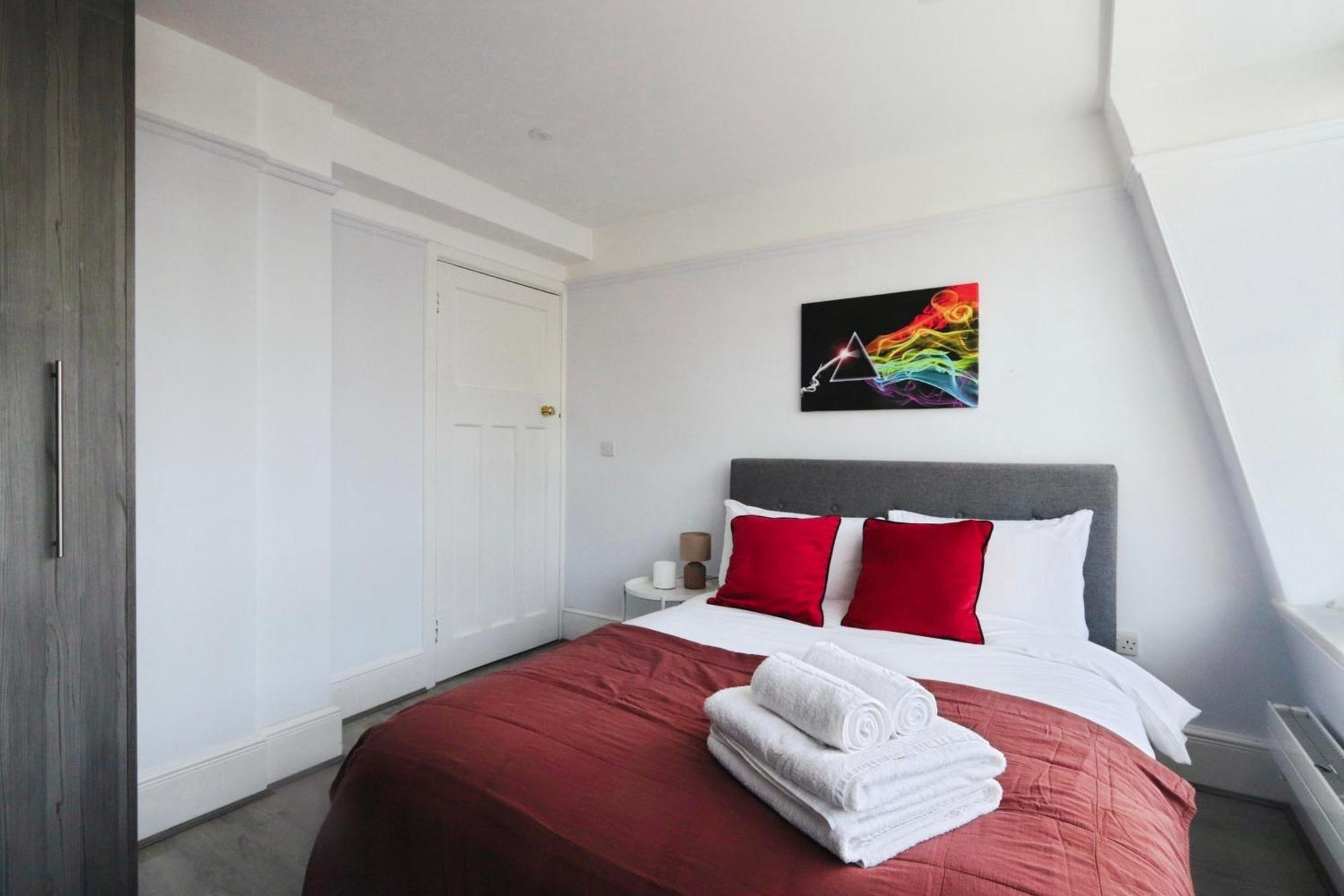 Apartment Large 3 Bedrm In Heart Of Theatre Land London